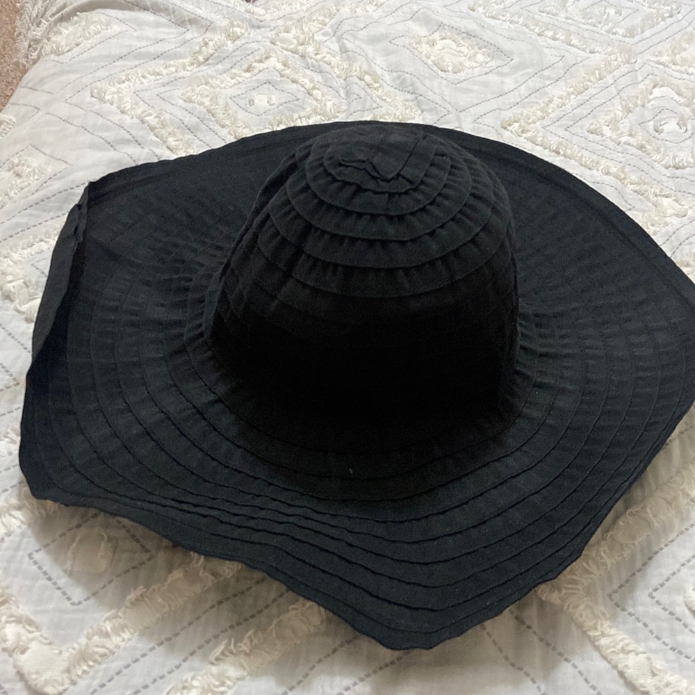 Beach hat